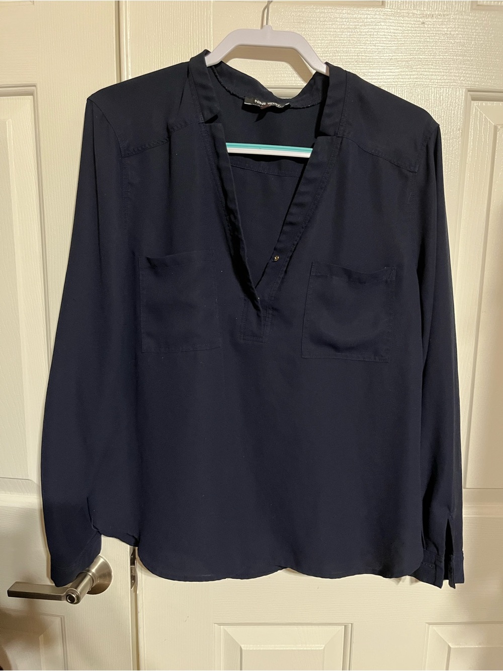 Nine West Men's Dark Navy shirt.
16-04